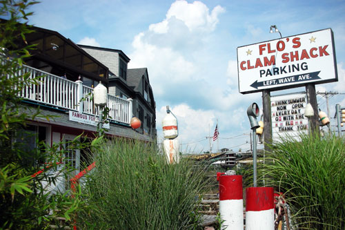 Flo's Clam Shack, a Newport Must See and Taste